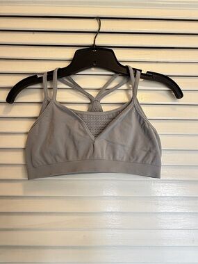 Light Gray Strappy Mesh-Inset Sports Bra